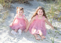 0J5A0530 two girls