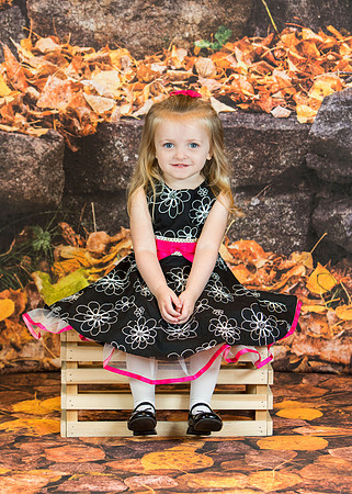 IMG_0025 Brilla toddler 1-8x10, 2-5x7, 4-4x6, 1 wallet